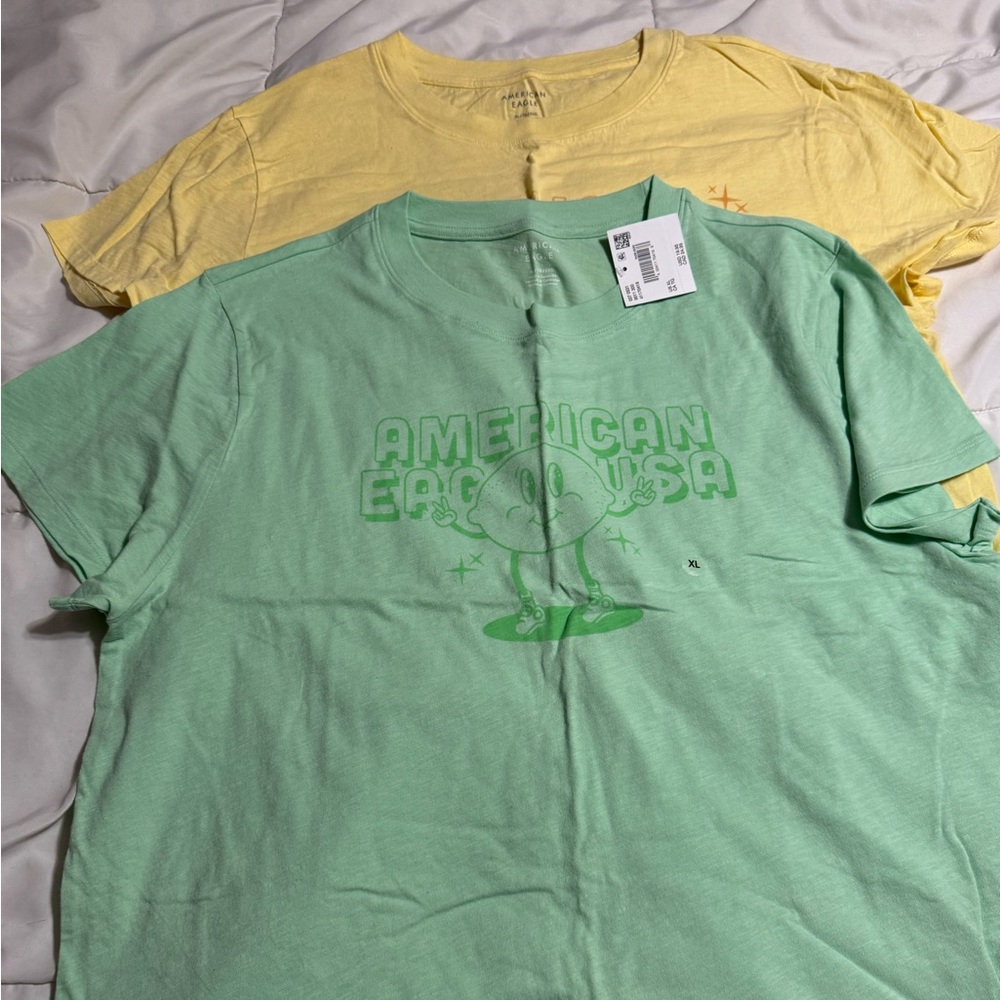 American Eagle Graphic T-Shirts in Green and Yellow